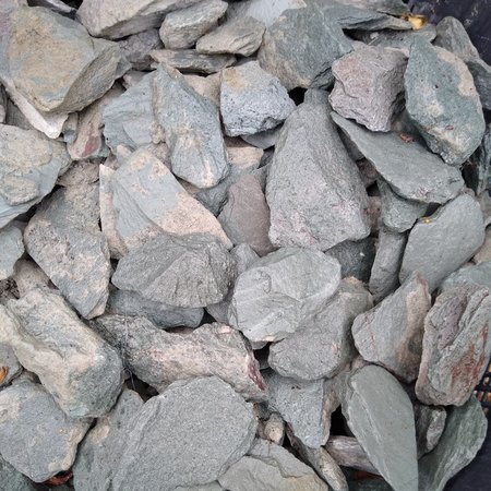Green Slate Chippings 40mm - image 2