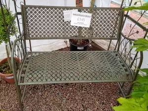 Marlborough Bench Pewter